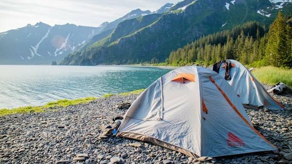 Découvrez les Secrets du Camping Abordable dans les Gorges du Verdon