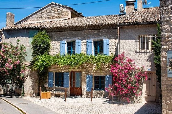 Découvrez les Trésors Gourmands : Top 10 des Produits du Terroir de Provence à Savourer